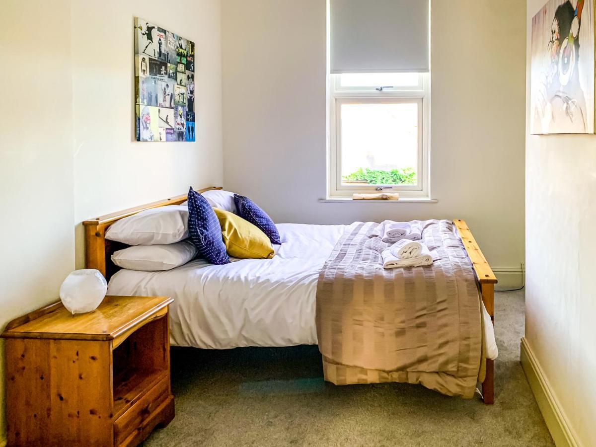 The Vines - Stunning Period Home With Free Parking Йорк Экстерьер фото