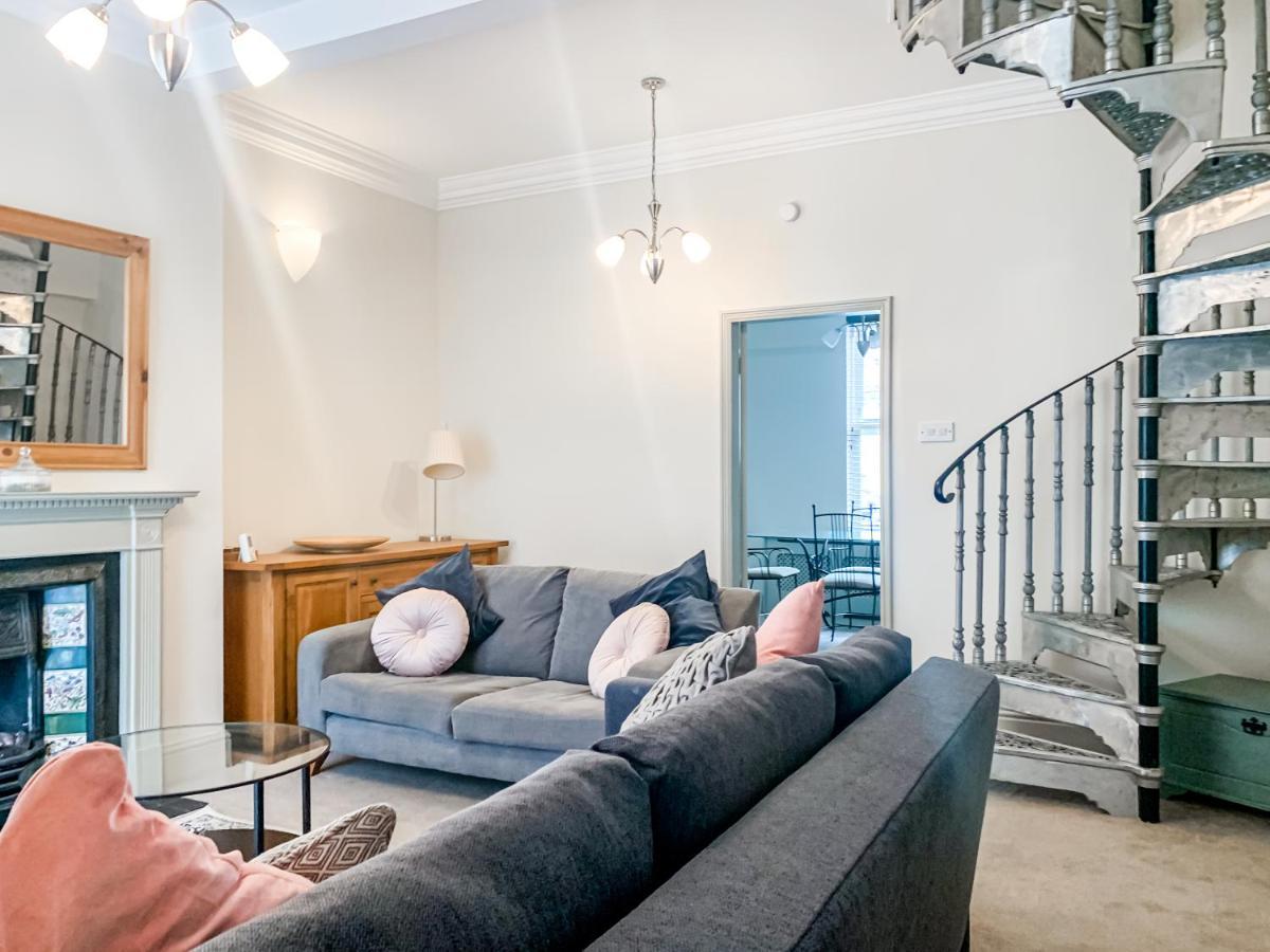 The Vines - Stunning Period Home With Free Parking Йорк Экстерьер фото