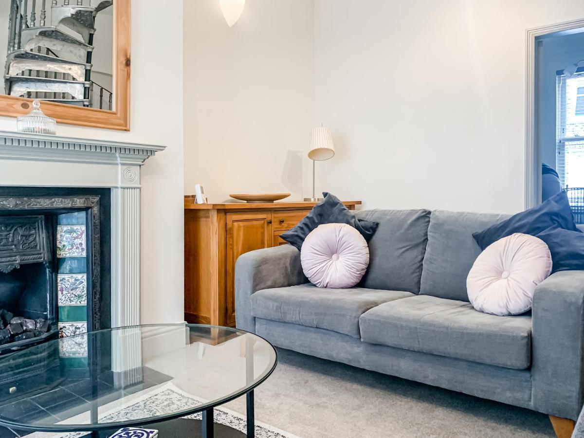 The Vines - Stunning Period Home With Free Parking Йорк Экстерьер фото