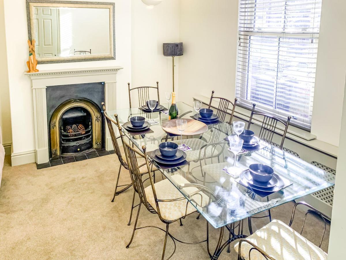 The Vines - Stunning Period Home With Free Parking Йорк Экстерьер фото