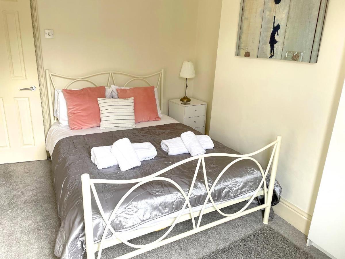 The Vines - Stunning Period Home With Free Parking Йорк Экстерьер фото