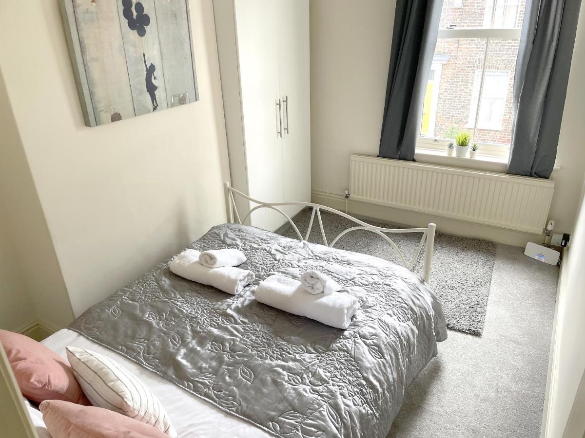 The Vines - Stunning Period Home With Free Parking Йорк Экстерьер фото